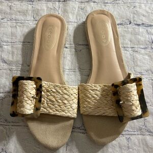 SCOOP BUCKLE SLIDE SANDALS FAUX TORTOISE SHELL BUCKLE WOMEN’S 7 NEUTRAL COLOR